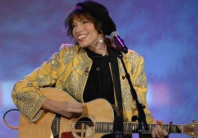 Carly Simon