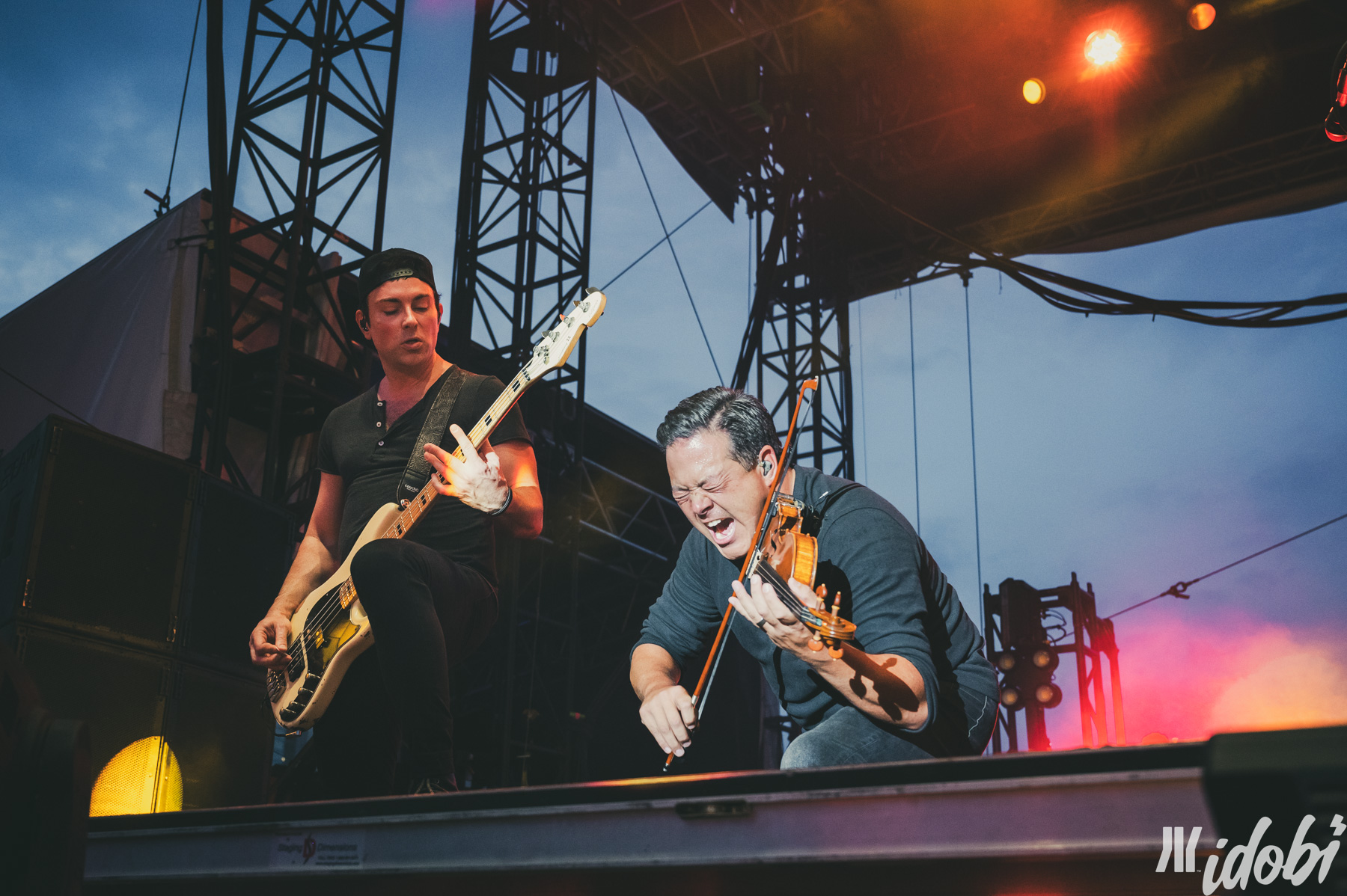 Free Alternative, PopPunk, Metal, and Indie Radio Stations