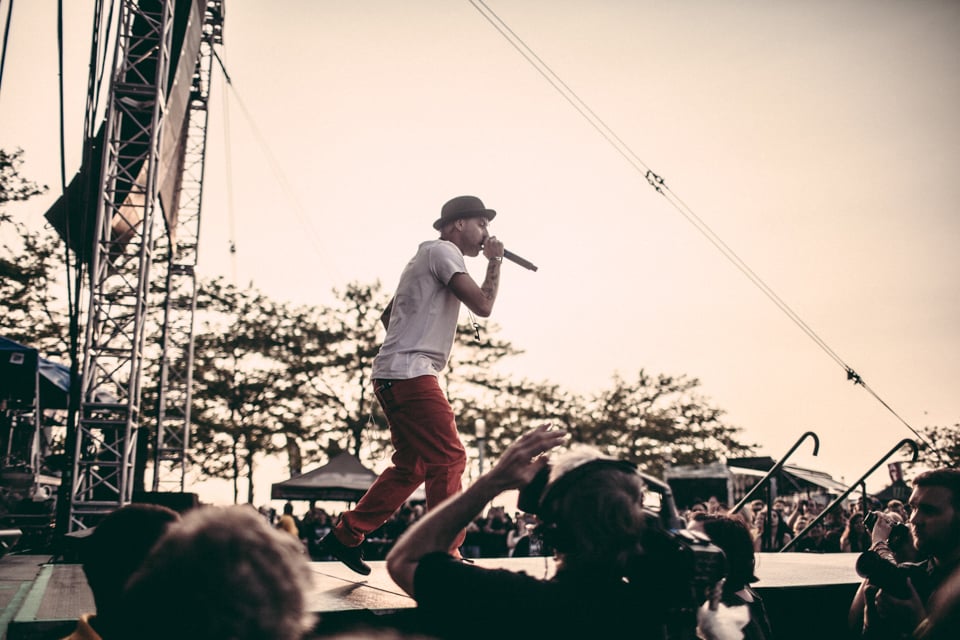 Tyler Carter of Issues performing with Falling In Reverse