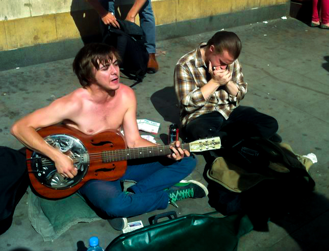 Buskers