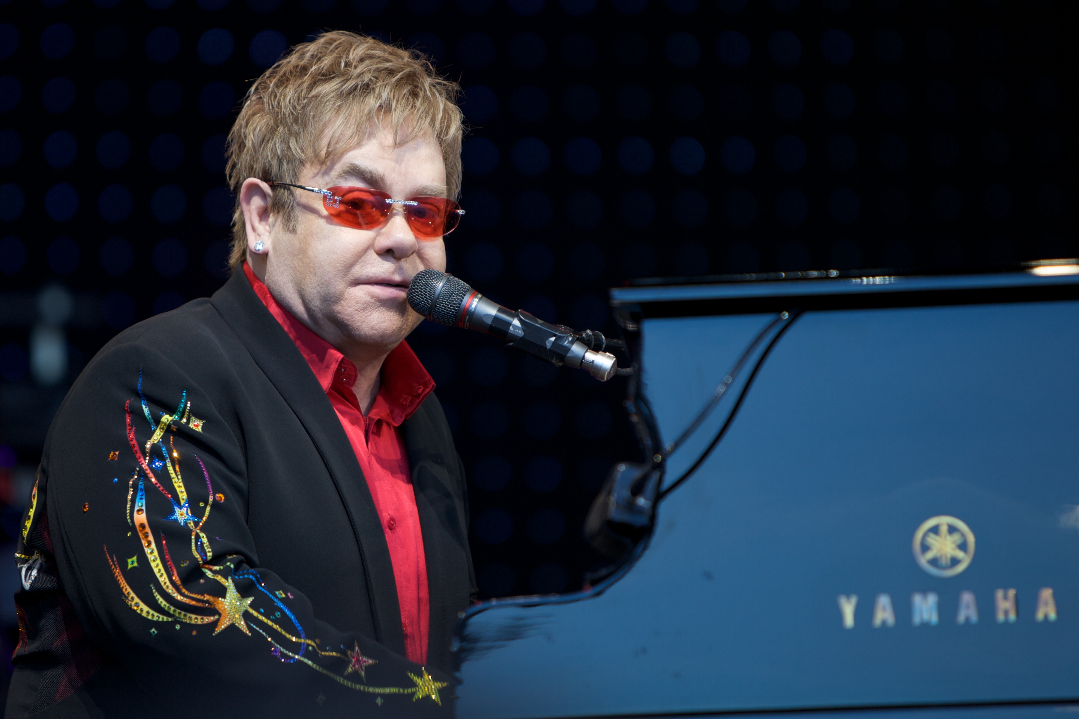 Elton John in Skagerak Arena June 2009
