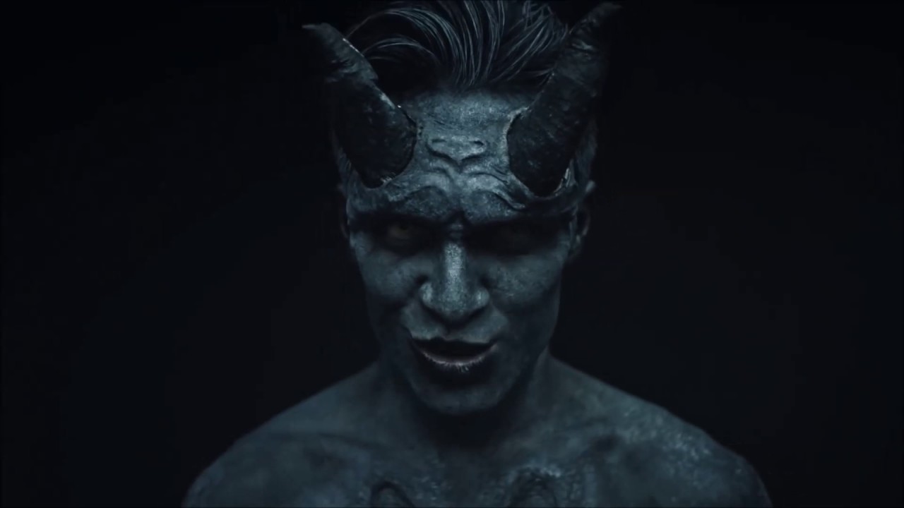 Panic! At The Disco: Emperor's New Clothes [OFFICIAL VIDEO] 