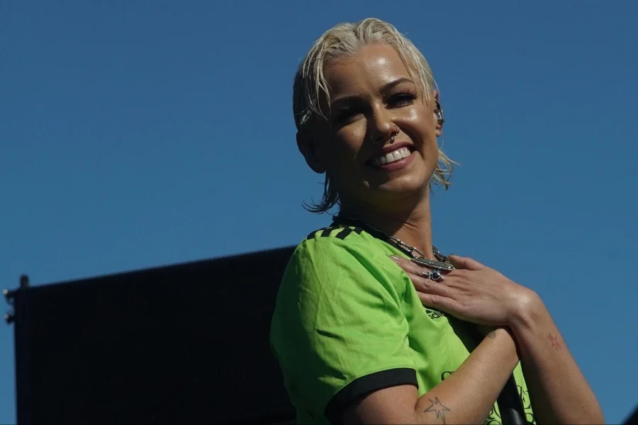 Tonight Alive Jenna McDougall Fall 2024